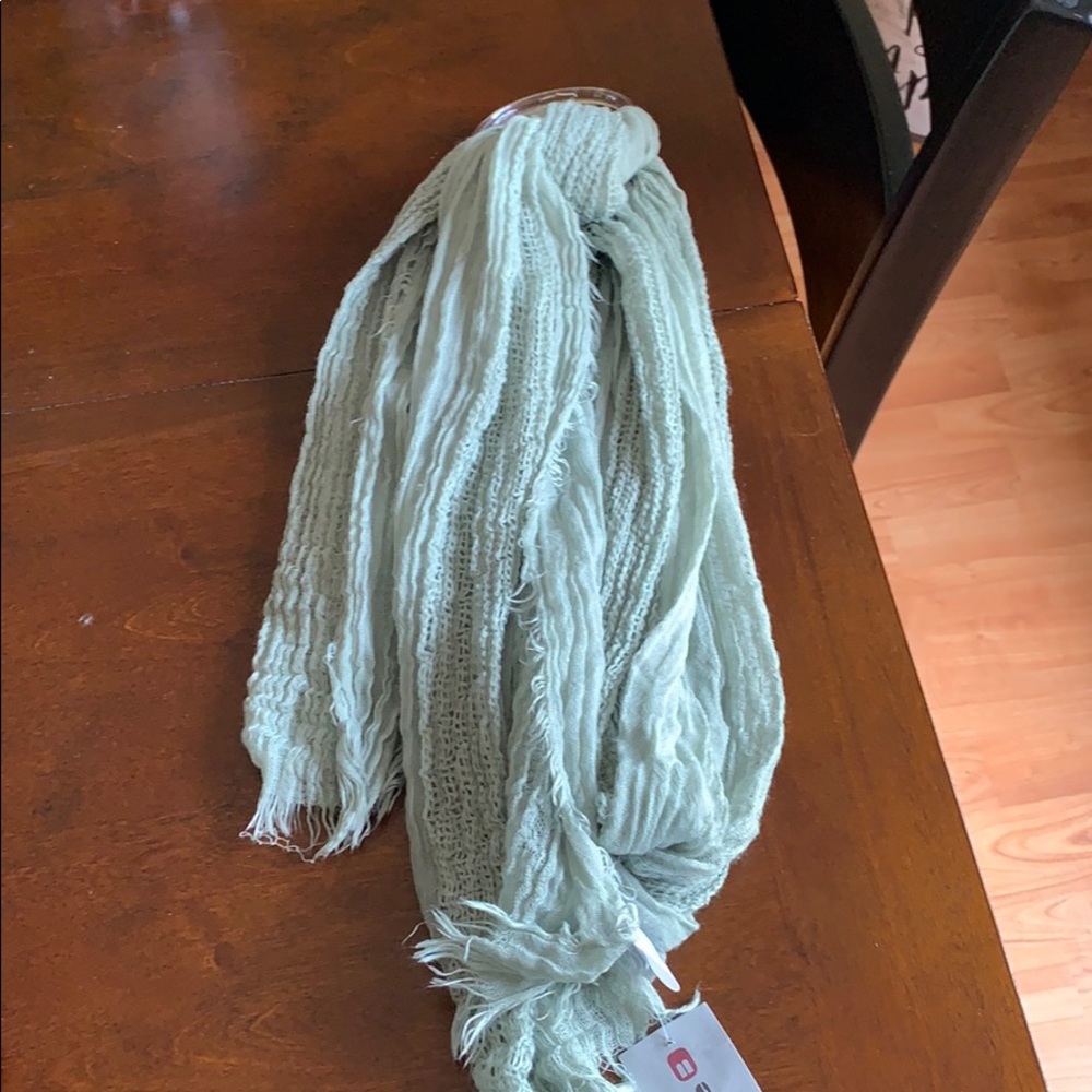 Scarf (from Buckle)